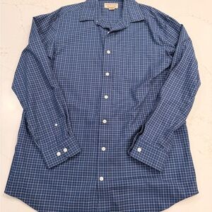 Duluth Trading Co Blue Plaid Button Down Shirt